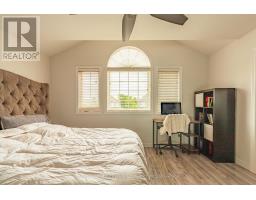 1190 SILVERFOX DRIVE - 18