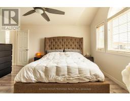 1190 SILVERFOX DRIVE - 19