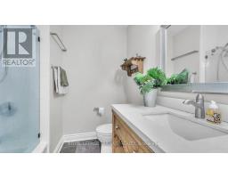 9 - 703 WINDERMERE ROAD - 17