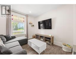 152 WONHAM STREET S - 10