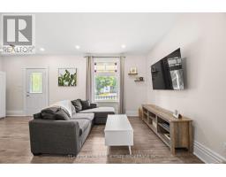152 WONHAM STREET S - 11