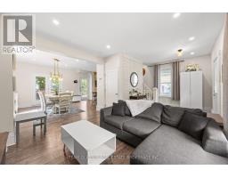 152 WONHAM STREET S - 12