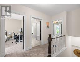 152 WONHAM STREET S - 20
