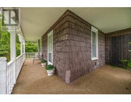 152 WONHAM STREET S - 5
