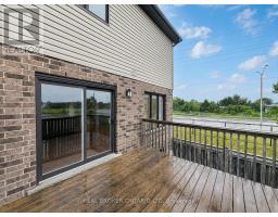 52 - 1054 OAKCROSSING GATE - 28