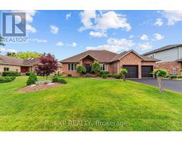 57 VALLEYVIEW CRESCENT - 1