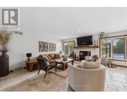 57 VALLEYVIEW CRESCENT - 3