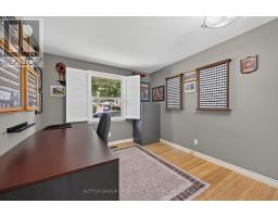 90 GLENBURNIE CRESCENT - 31
