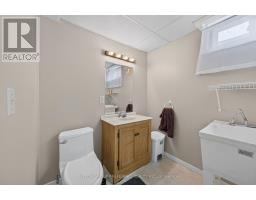 90 GLENBURNIE CRESCENT - 38