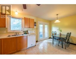 11 - 151 MARTINET AVENUE - 8