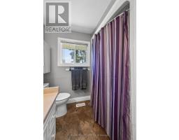 664 ELM STREET - 25
