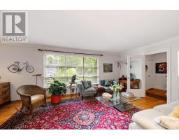 536 ADEVON AVENUE - 9