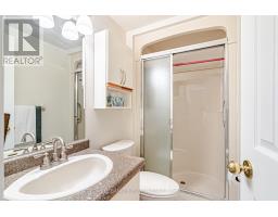 1006 - 744 WONDERLAND ROAD S - 25