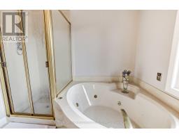 462 AMBLESIDE DRIVE - 23