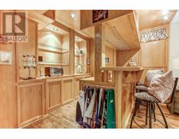 462 AMBLESIDE DRIVE - 28