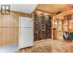462 AMBLESIDE DRIVE - 32