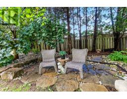 462 AMBLESIDE DRIVE - 37