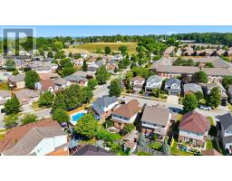 831 CRESTVIEW CRESCENT - 3