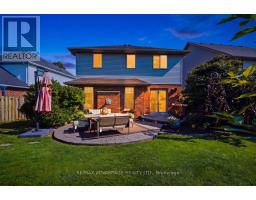 831 CRESTVIEW CRESCENT - 35