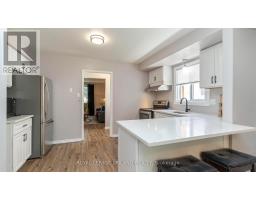 27 PATIENCE CRESCENT - 15