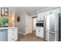 27 PATIENCE CRESCENT - 16