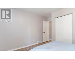 27 PATIENCE CRESCENT - 24