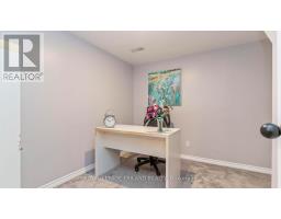 27 PATIENCE CRESCENT - 33