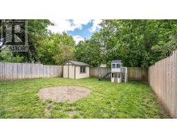 27 PATIENCE CRESCENT - 39