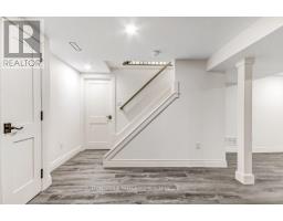 54 LLOYD MANOR CRESCENT - 28