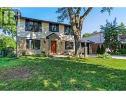54 LLOYD MANOR CRESCENT - 3