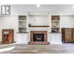 54 LLOYD MANOR CRESCENT - 8