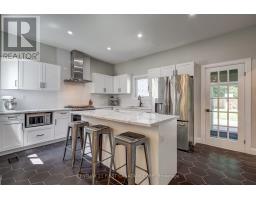 544 PALL MALL STREET - 26