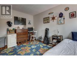 37 FIFTH AVENUE - 36