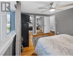 366 BURLINGTON CRESCENT - 22