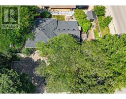 366 BURLINGTON CRESCENT - 27