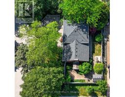 366 BURLINGTON CRESCENT - 33