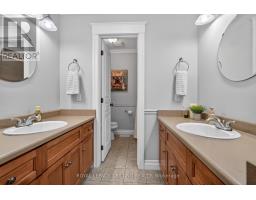 24 EARLSCOURT TERRACE - 17
