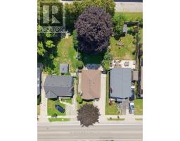 1329 BRYDGES STREET - 44