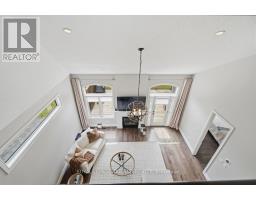 28 - 2215 CALLINGHAM DRIVE - 22