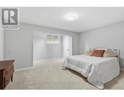 28 - 2215 CALLINGHAM DRIVE - 27