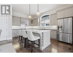 28 - 2215 CALLINGHAM DRIVE - 8