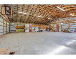 301 MARY STREET - 28