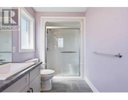 122 GILMOUR DRIVE - 29