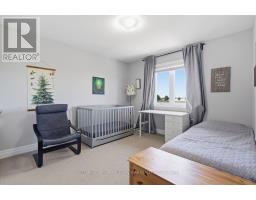 122 GILMOUR DRIVE - 32