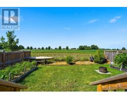 122 GILMOUR DRIVE - 39
