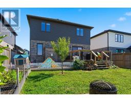 122 GILMOUR DRIVE - 44