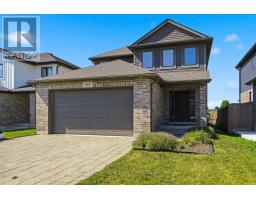 122 GILMOUR DRIVE - 5