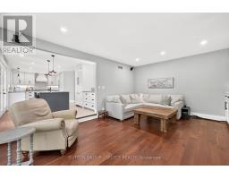 2 GARNET COURT - 19