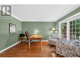2 GARNET COURT - 22