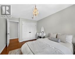 2 GARNET COURT - 25